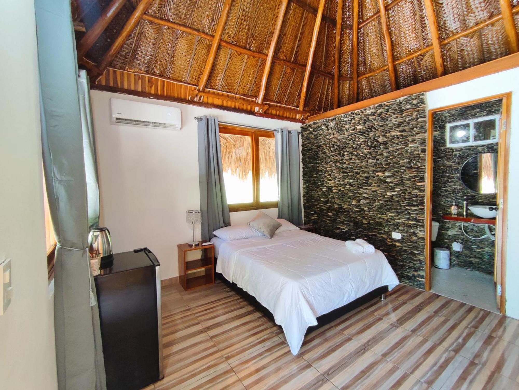 Bed and Breakfast Colibri Parque Tayrona Dentro Del Parque Nacional Tayrona à El Zaino Extérieur photo